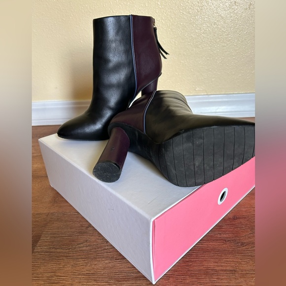Cabi two-tone booties - Picture 4 of 4